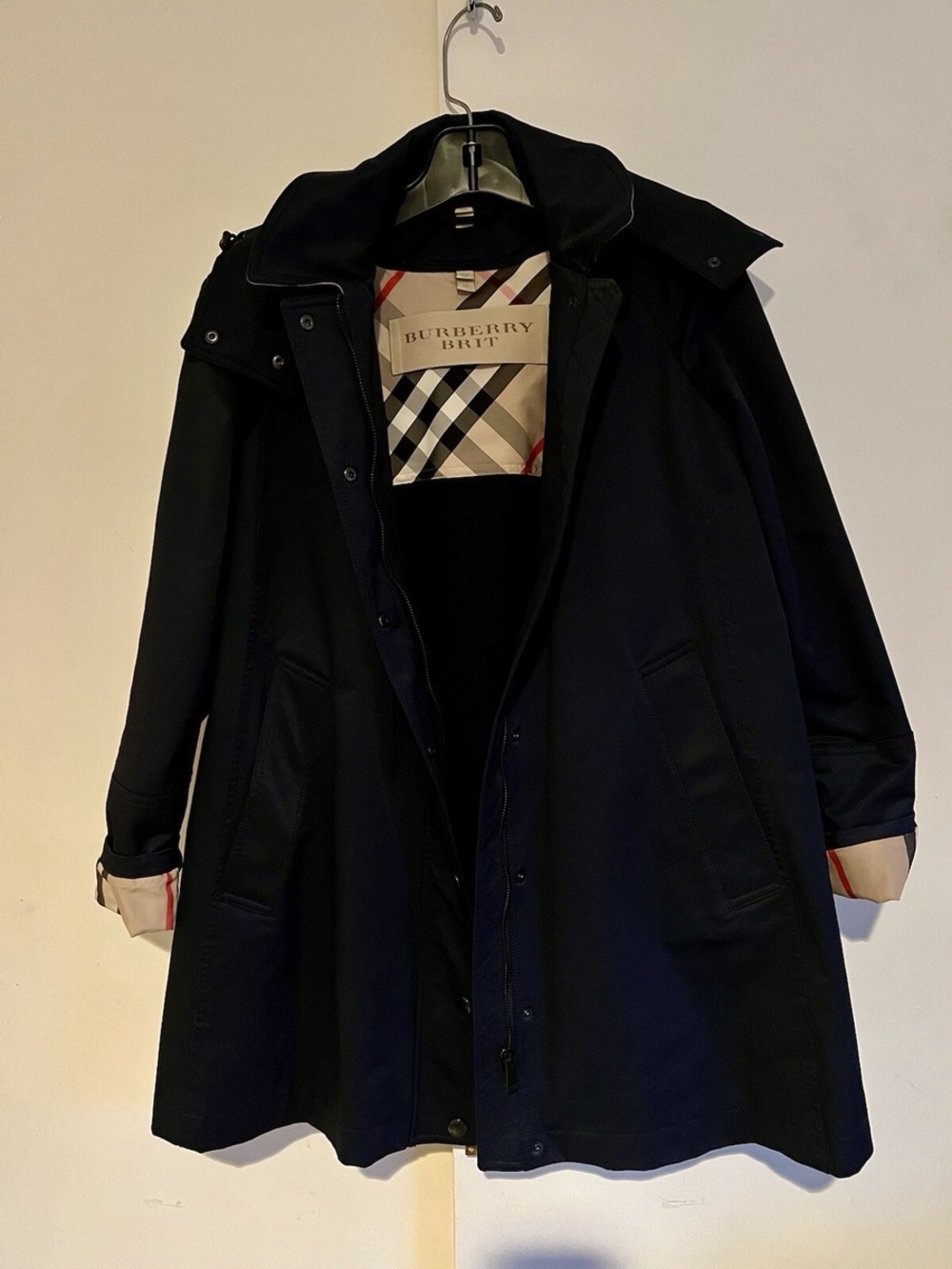 Burberry Brit Rain Jacket size USA 6